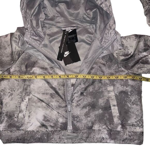 Nike Girls Windbreaker Crop Jacket - Picture 2 of 9